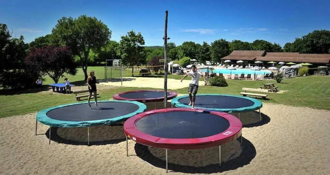 Camping Mobilhome 3 Etoiles - Piscine - Eeebaf Rocamadour Frankrijk